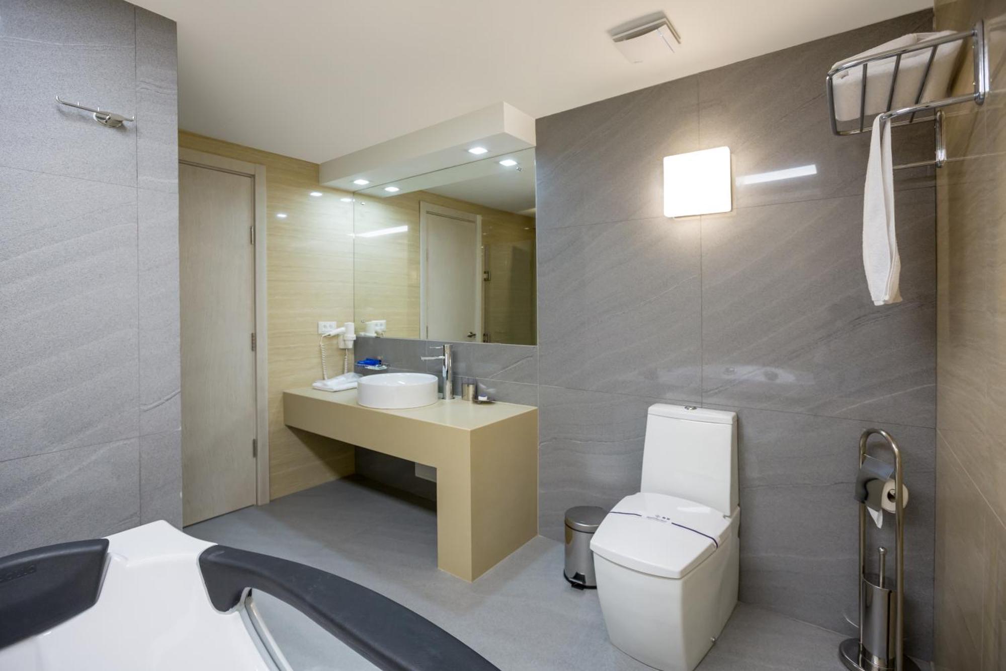 Atlantic Garden Otel