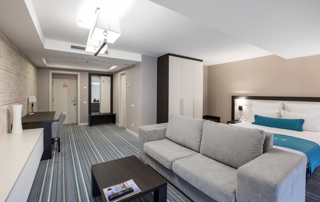 Atlantic Garden Hotel